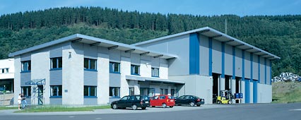 Siegen- Halle f�r Metallchemie/B�ro f�r Fa. Hundhausen 1996